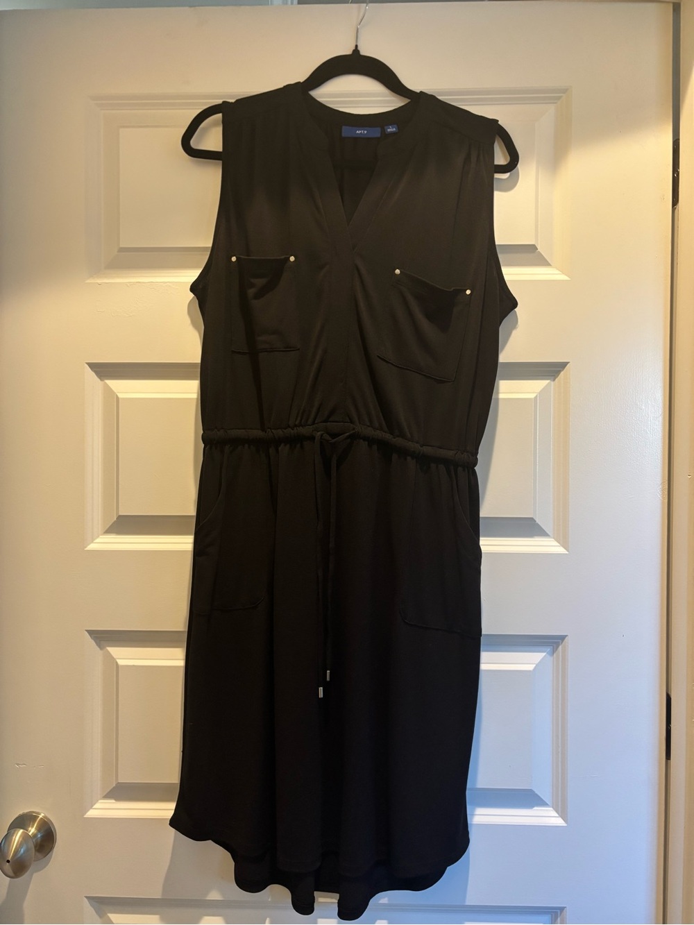 Apt. 9 Black Sleeveless V‑Neck Drawstring Midi Dress